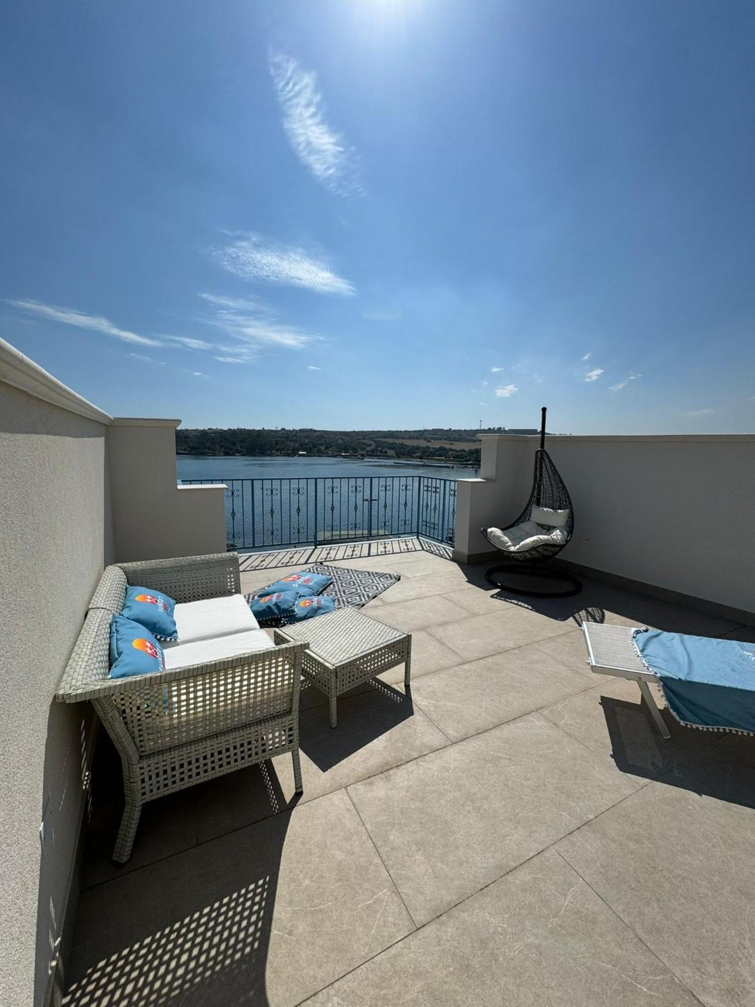 Sunset Brucoli Apartment Exterior photo